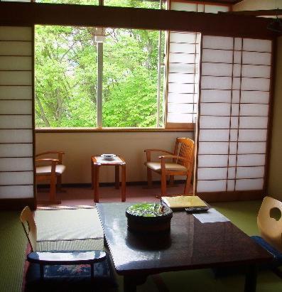Kirishimaya Ryokan Kusatsu  Quarto foto